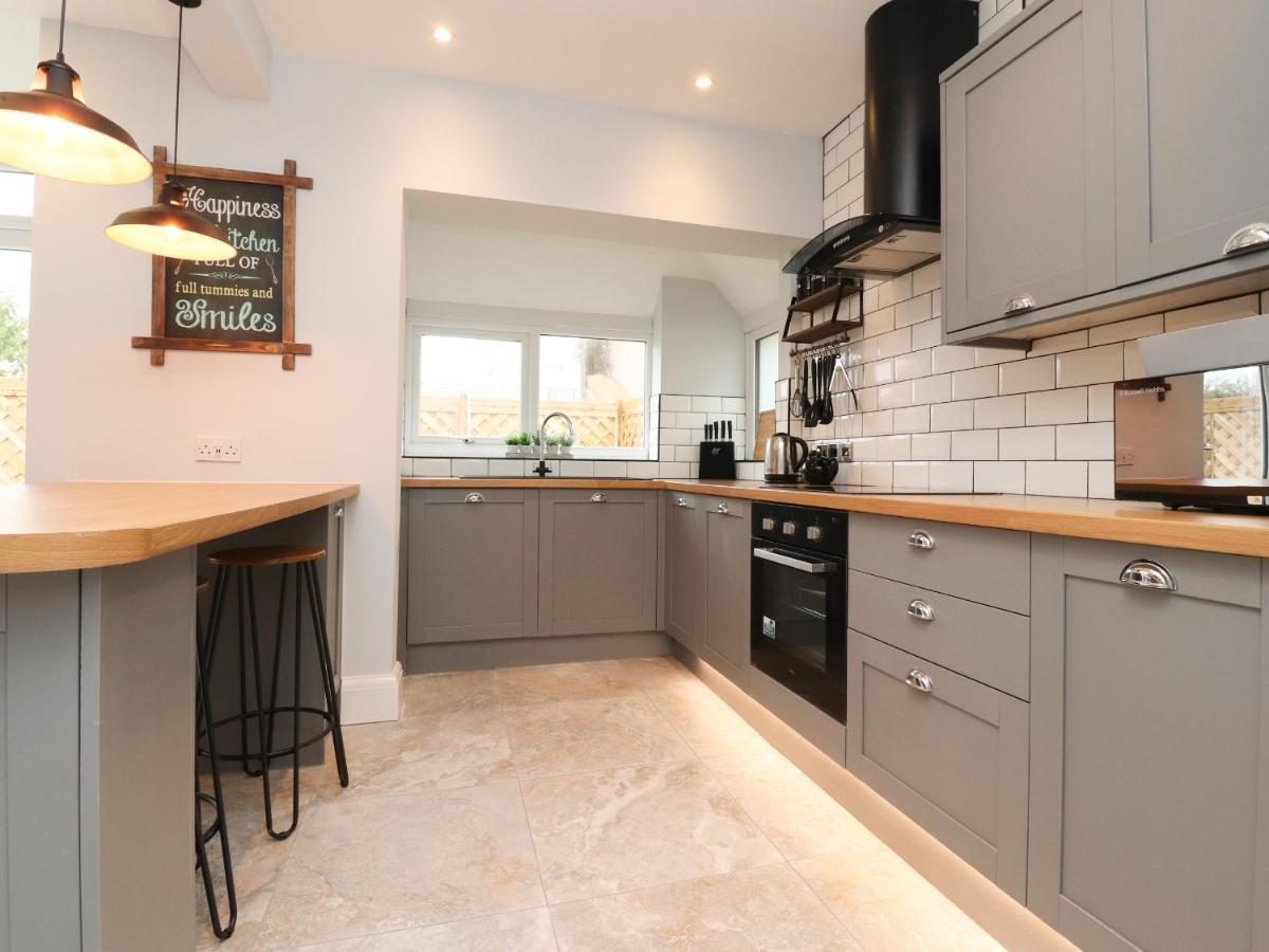Villa 23 Ryden Avenue Cleveleys Exterior foto
