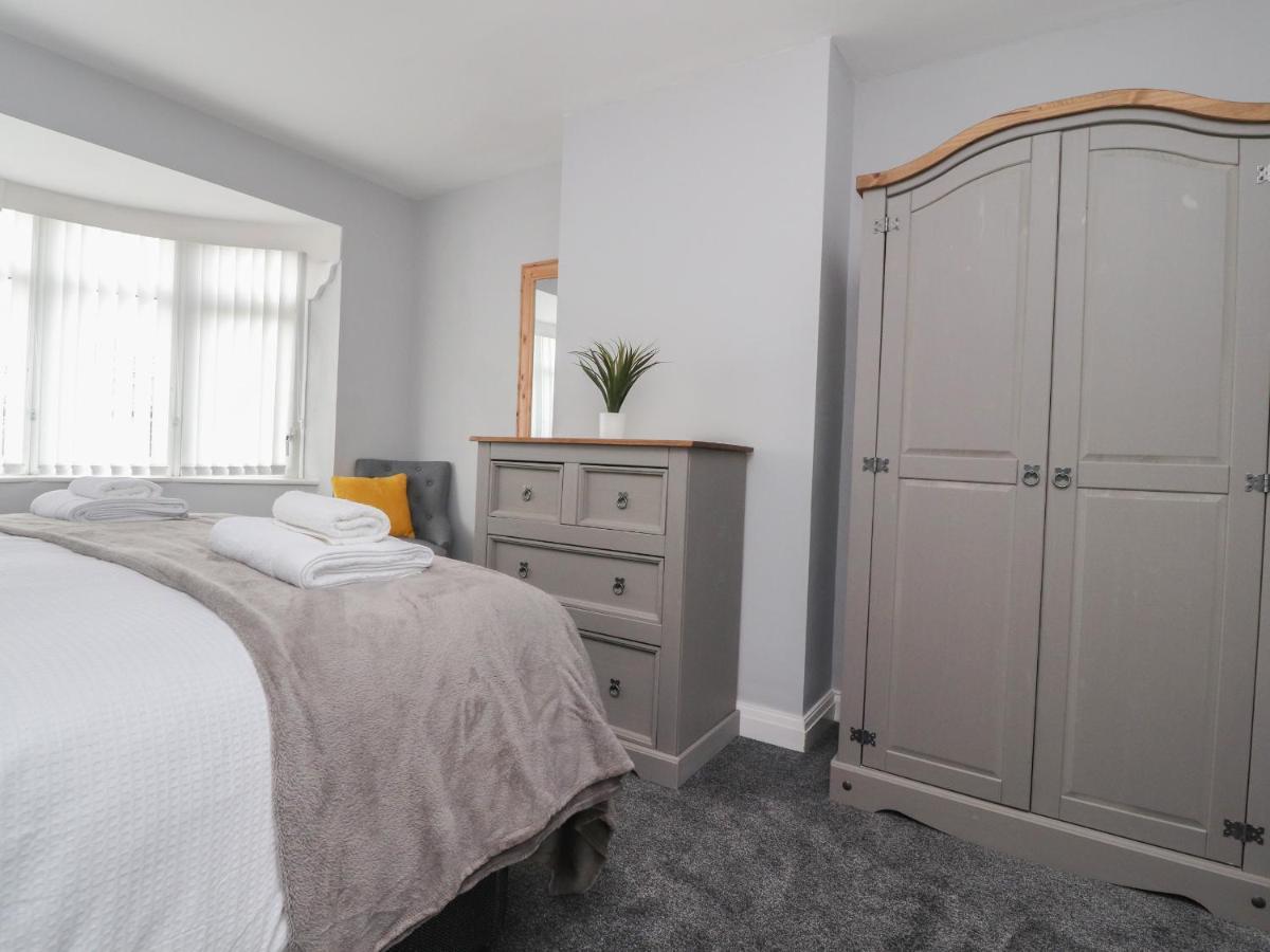 Villa 23 Ryden Avenue Cleveleys Exterior foto